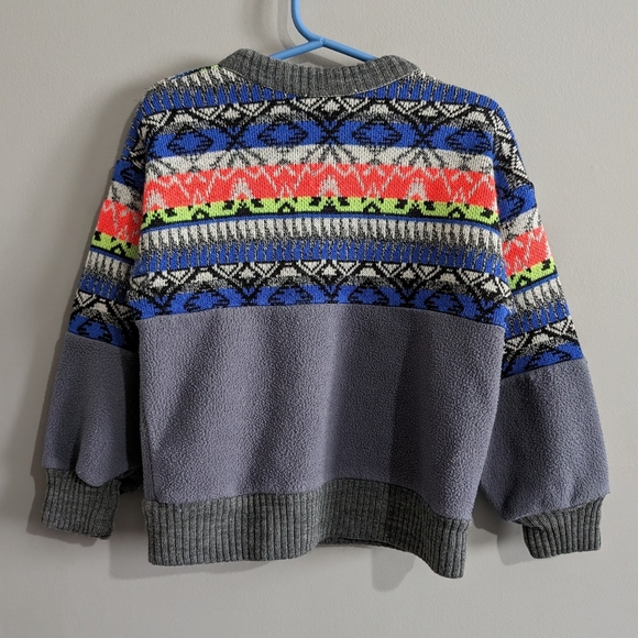 Vintage Toddler boys Crew neck sweater Neon pattern with skiing patch - Picture 5 of 5